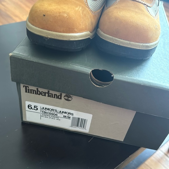 Timberland Brown and Gray junior Boots - Picture 8 of 11
